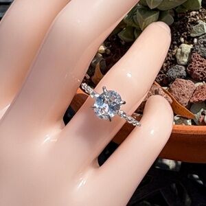 Oval Brilliant 3.00 ct Lab Created White Topaz Sterling Solitaire Ring size 7.75